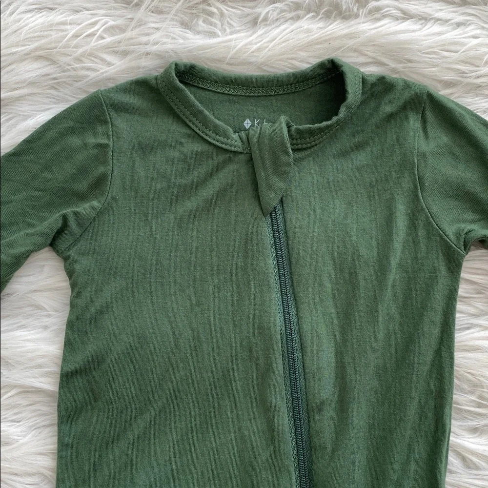 Kyte BABY | Olive Green Zippered Footie